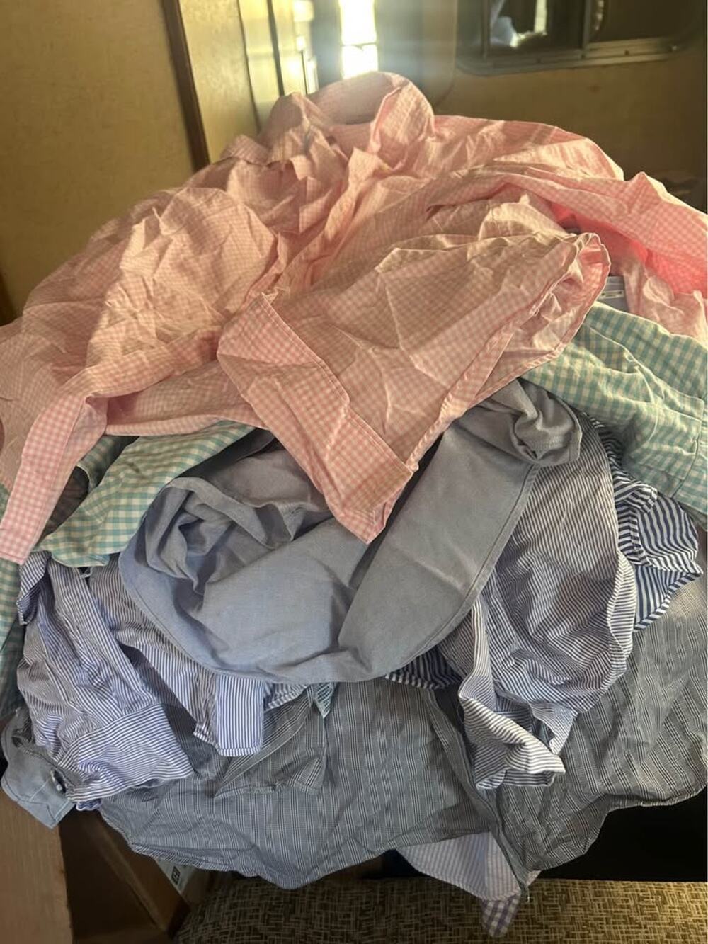 Resell bundle 30 ralph lauren mixed condition button downs for resellers